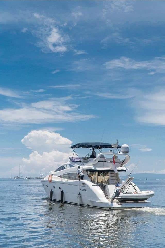 Cruiser Yacht - Kapal Motor Flybridge